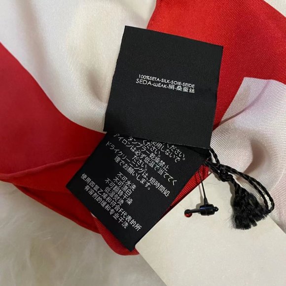 Gucci White and Red Silk Future Logo Scarf - Picture 5 of 7